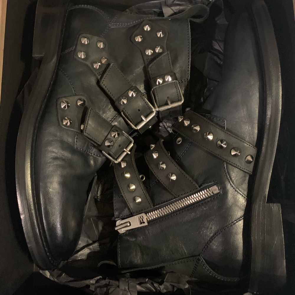 BRAND NEW IN BOX zaldig and Voltaire buckled ankle boots